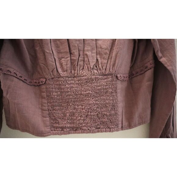 Free People OB1533903 Women's Sz M Purple Joi Eyelet Crop Long Sleeve Blouse $98 - Picture 4 of 10